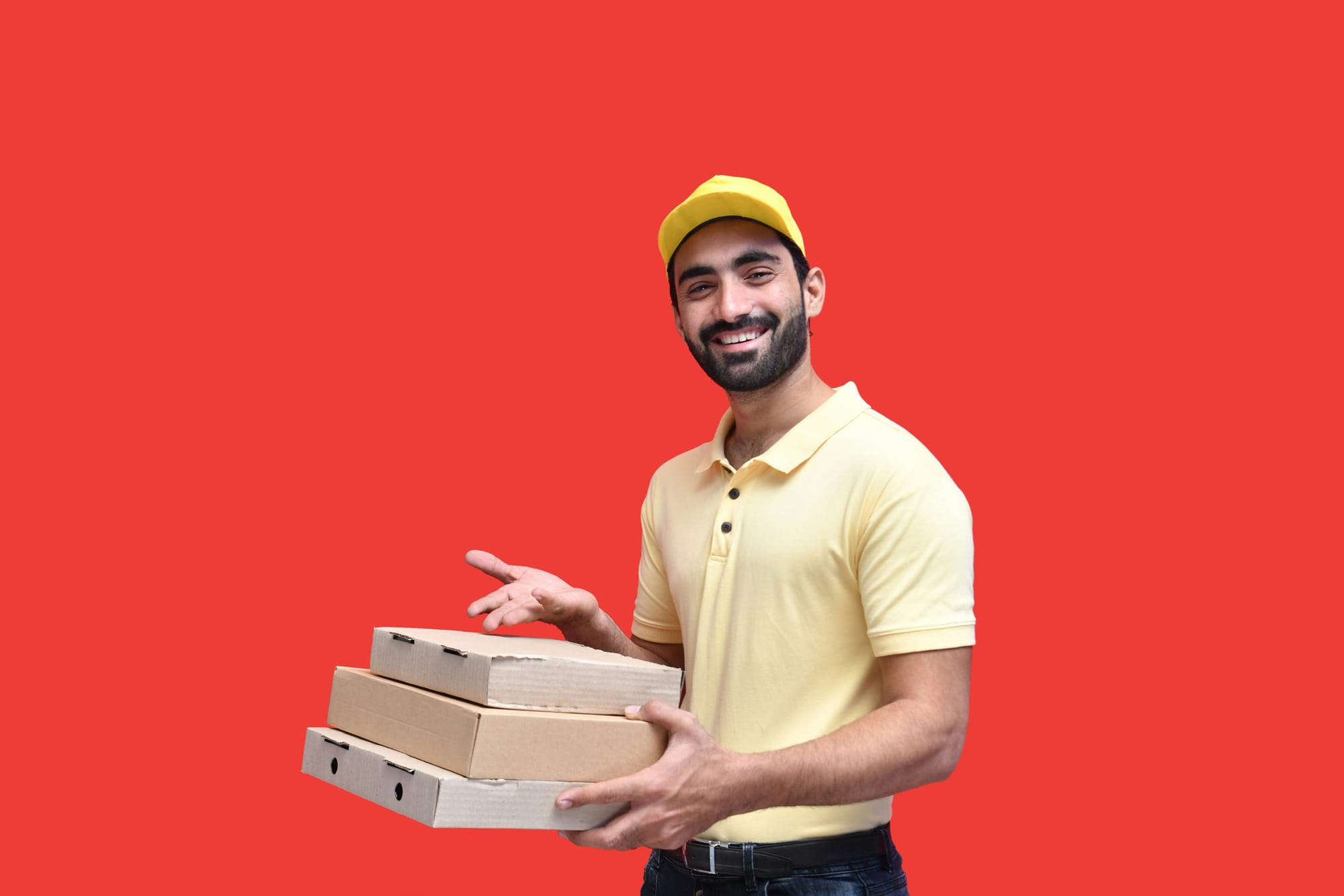 man holding boxes - Instagram Dropshipping